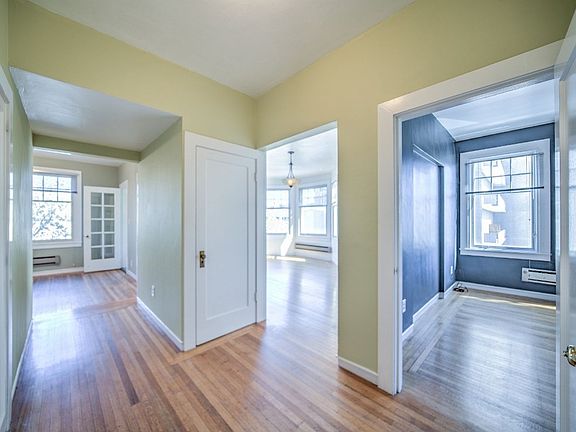 2nd image of 4154 Piedmont Ave APT 5