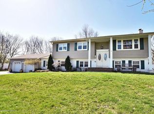 71 Burki Pl, Freehold, NJ 07728
