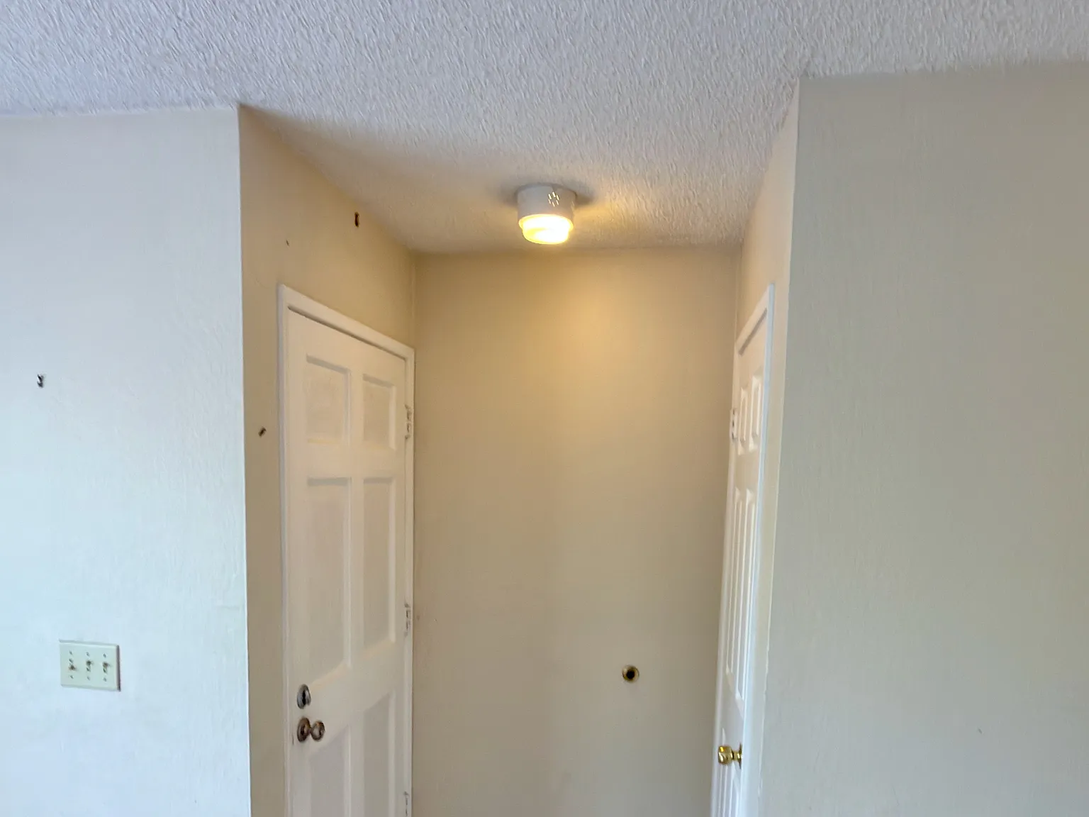 1360 Del Rio Ct — Photo 1