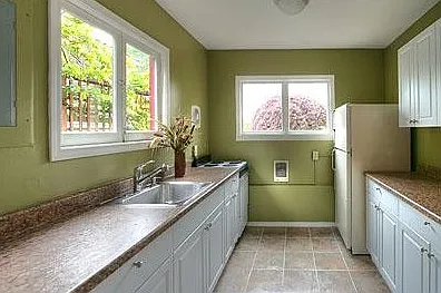 9005 45th Ave NE — Photo 16
