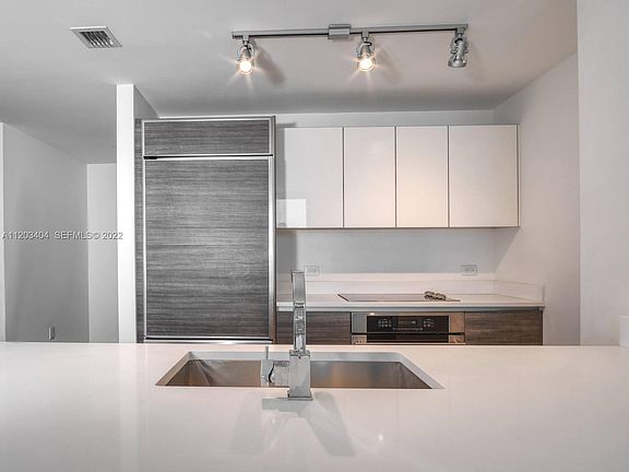 3rd image of 1100 S Miami Ave #1302