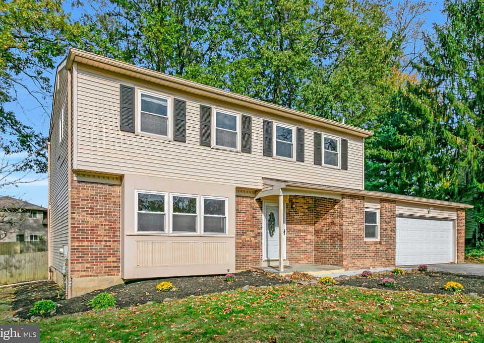 1st image of 36 Austin Cir