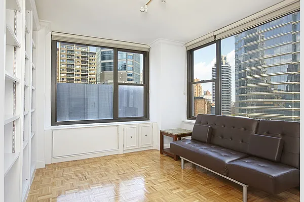 Sold by Stribling | media 11