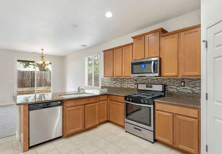 8532 Hawley Way — Photo 7