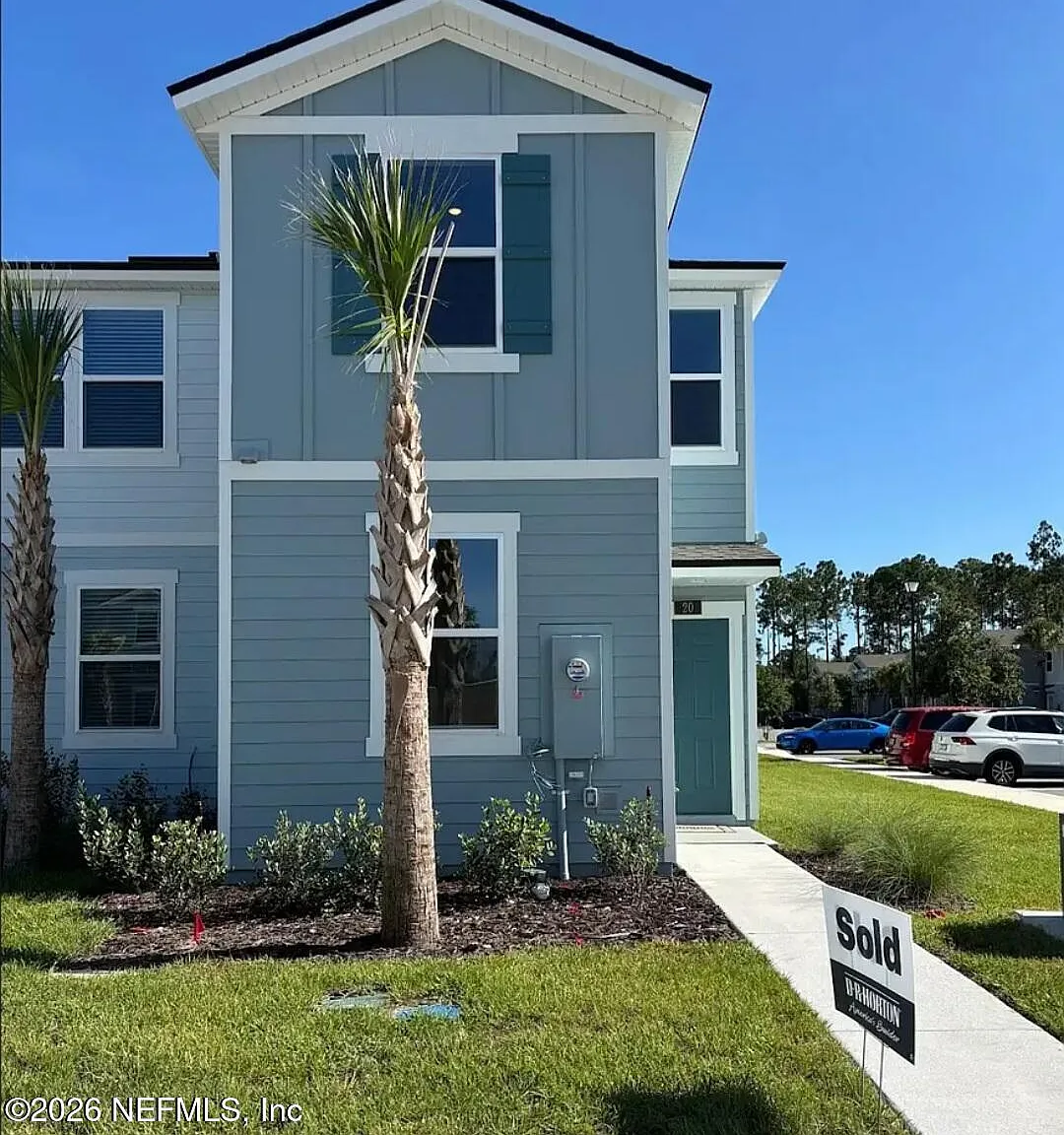 3 bed, 2.5 bath, 1308 sqft, $1,850 — Photo 1