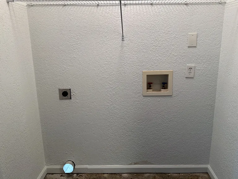 635 Pine St — Photo 15
