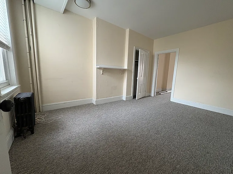 135 Green Ln #2 — Photo 21