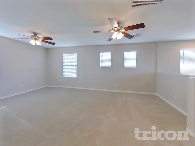 880 W Busa Dr — Photo 15