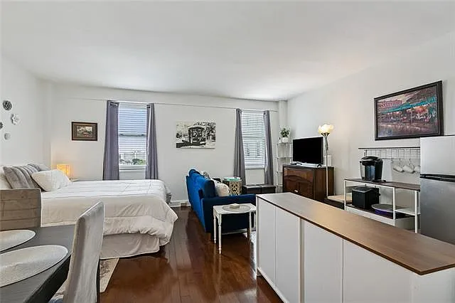 1205 Saint Charles Ave #1004 — Photo 5