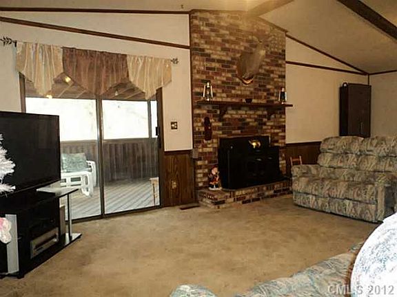 4th image of 1808 Alpine Ln