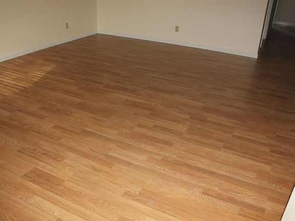5th image of 2160 E Calle Invierno