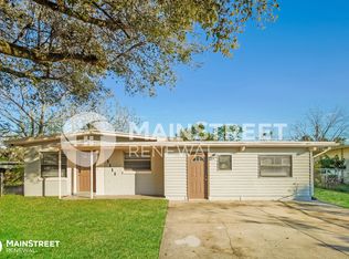 1111 Jamela Dr, Ocoee, FL 34761