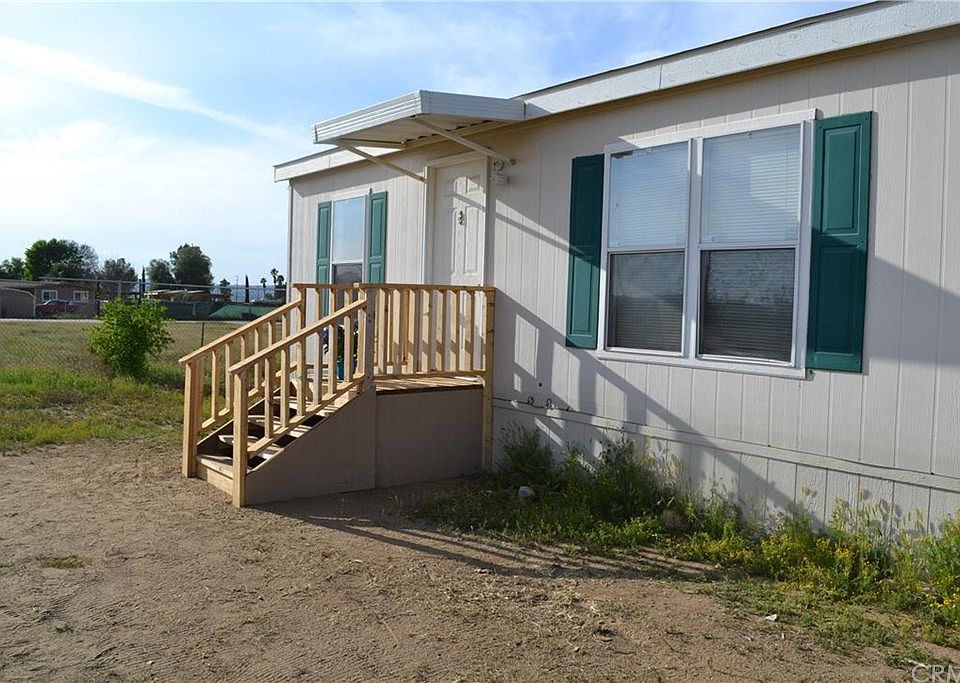 1st image of 24037 Pico Ave