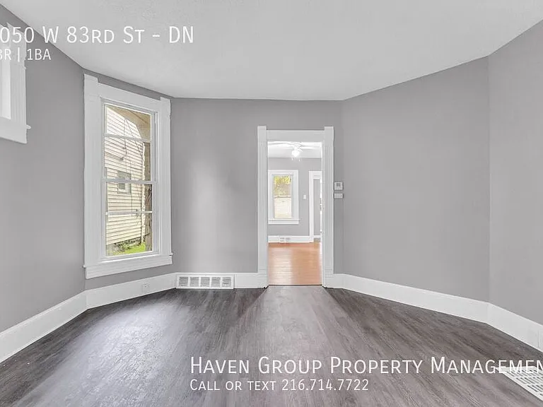 2050 W 83rd St #DN — Photo 4