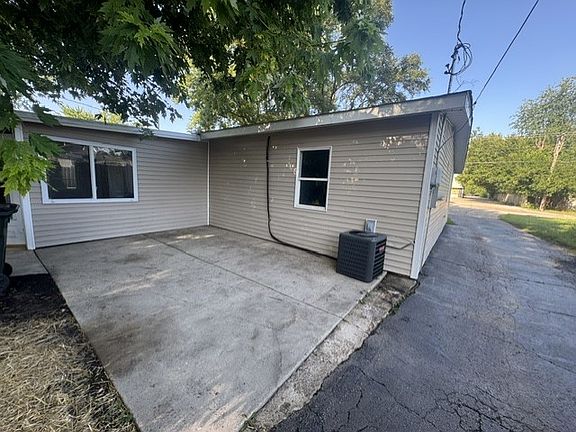 2nd image of 737 Foran Ln