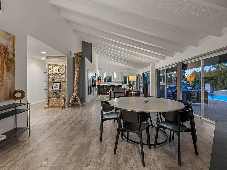 73940 Flagstone Ln — Photo 6