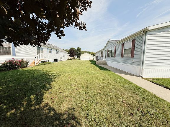 2nd image of 3320 Red Clover Rd