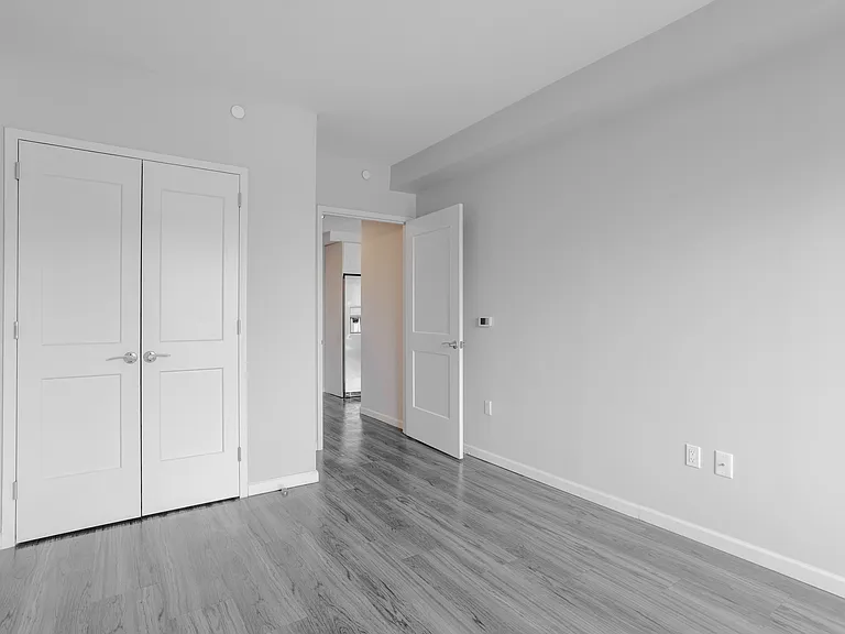 17802 Hillside Ave #309 — Photo 9