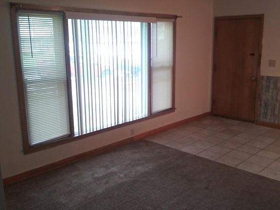 3rd image of 350 S 47th St