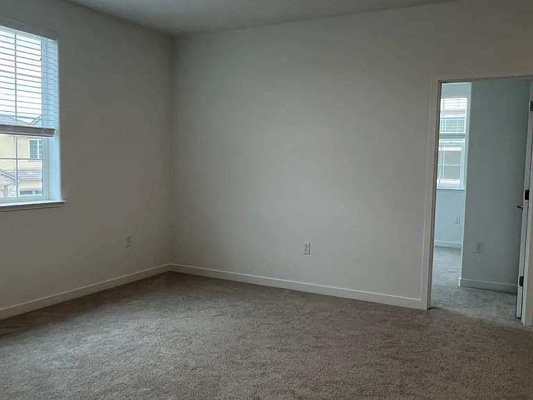 11934 Granzella Way — Photo 21