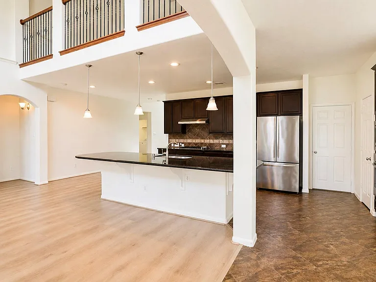 3303 Belmont River Ln — Photo 15