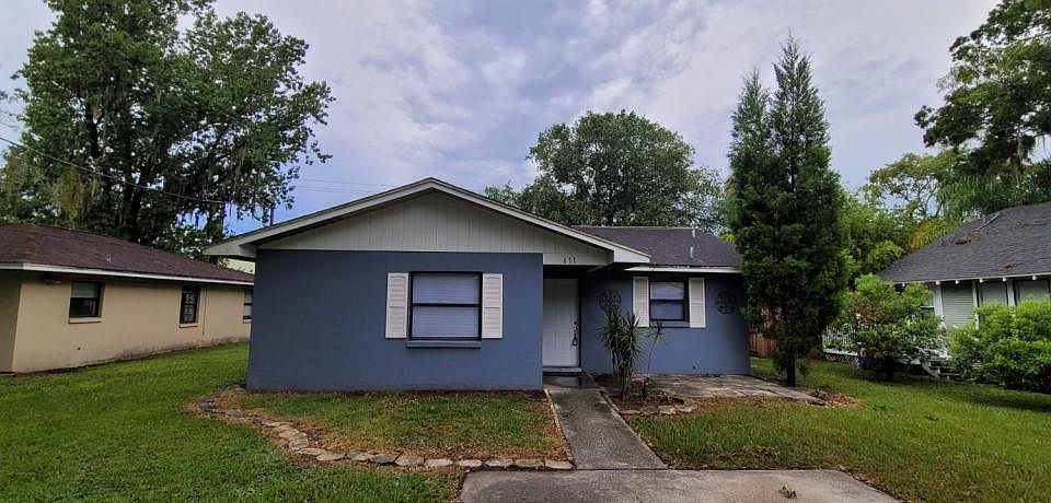 1st image of 611 N Palm Dr