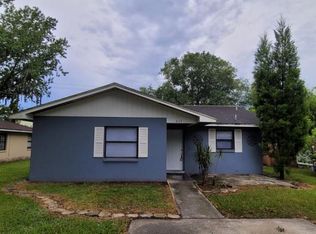 611 N Palm Dr, Plant City, FL 33563
