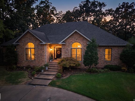 2nd image of 3921 Towering Oaks Dr