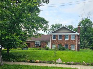 56 School St, Piscataway, NJ