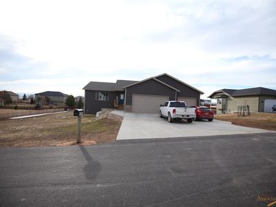 23009 Morninglight Dr, Rapid City, SD, 57703