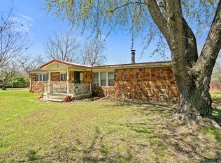 19350 S Elm Rd, Claremore, OK 74019