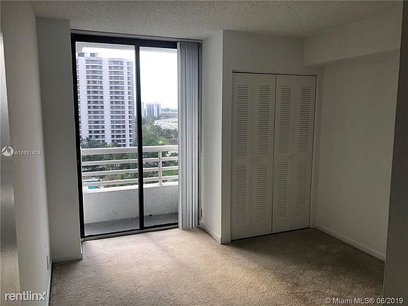 3rd image of 3300 NE 192nd St APT 1104