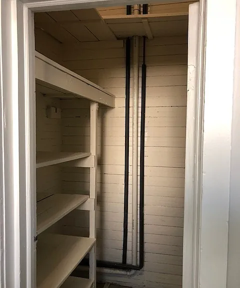 129 N Highland Ave — Photo 17