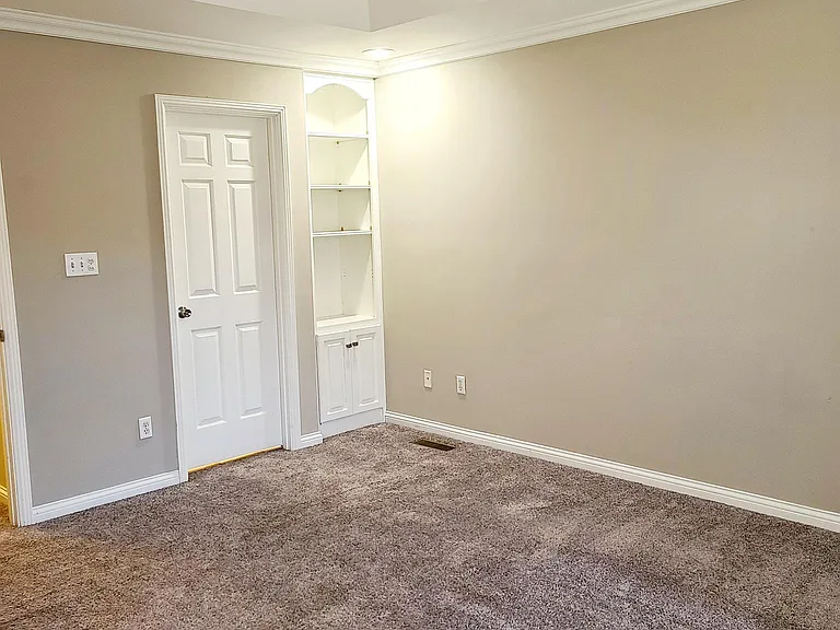 1416 Wind Ridge Ave — Photo 9