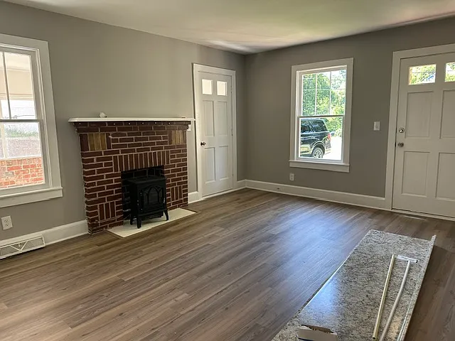 200 Pearl St — Photo 7