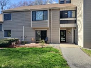 4 Thayer Pond Dr #18, Oxford, MA 01540