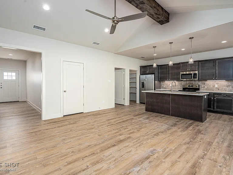 3710 Kala Dr — Photo 10