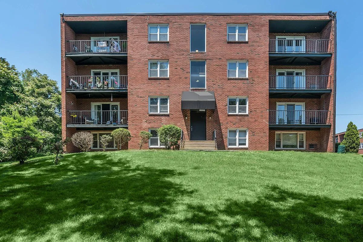 Building Photo - Groton Towers