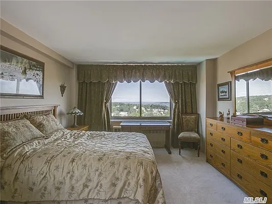 Sold by Douglas Elliman | media 35