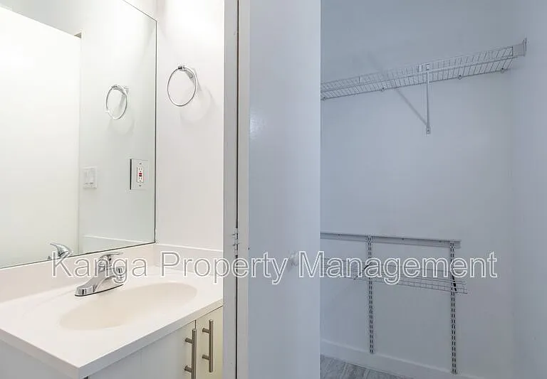 5918 Pierce St — Photo 30