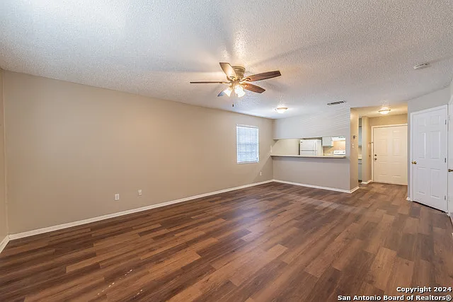 554 Dukeway #1 — Photo 13