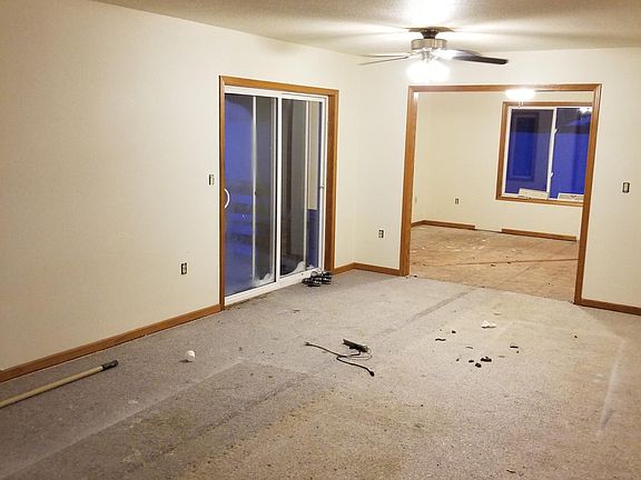 2nd image of W20077 Meadow Ln