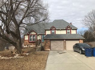 1621 SW 14th St, Blue Springs, MO 64015