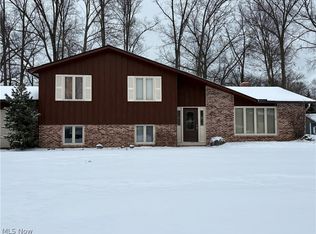 32612 Redwood Blvd, Avon Lake, OH 44012