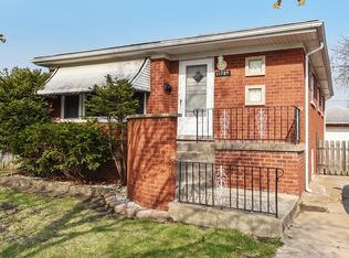 11705 S Kedvale Ave, Alsip, IL 60803