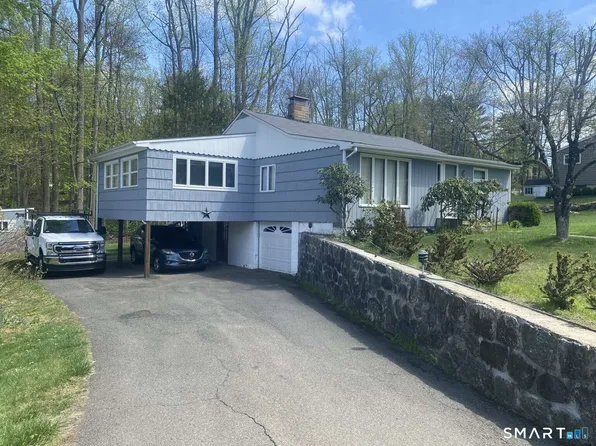 7 Thaddeus Avenue, Danbury, CT 06811