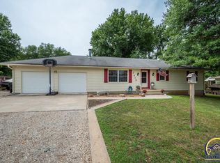 3415 NW 43rd St, Topeka, KS 66618