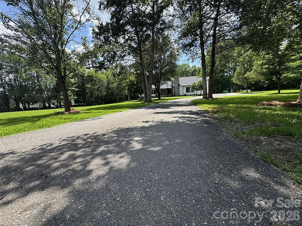 1st image of 7825 Plott Rd