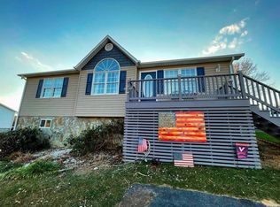 335 Rickey Rd, Max Meadows, VA 24360