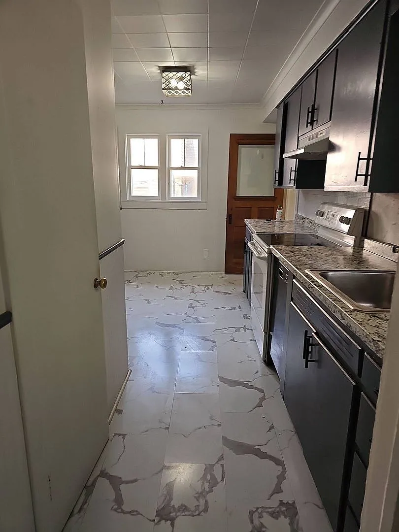 4 Bed 1.5 Bath Single Family Home in Nekoosa — Photo 2